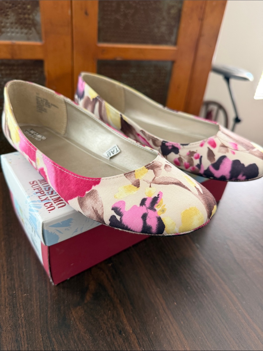 Mossimo Supply Co Floral Ballet Flats Size 11